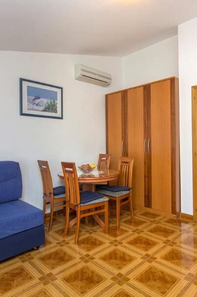 Apartments Tonimir โวดีเซ ภายนอก รูปภาพ