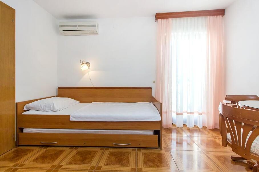 Apartments Tonimir โวดีเซ ภายนอก รูปภาพ