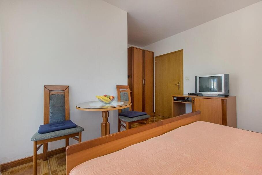 Apartments Tonimir โวดีเซ ภายนอก รูปภาพ